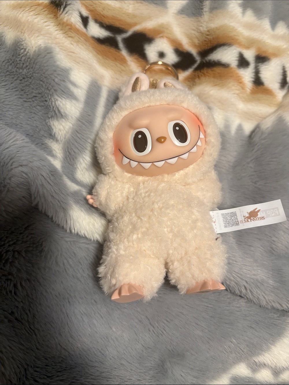 Plush Cream Monster Keychain Stuffed Animal - Cute Fuzzy Companion